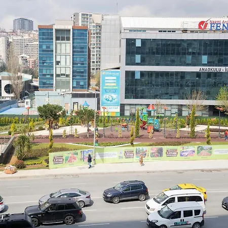 Near Airport Metro 1-bdr Wi-fipoolgym Διαμέρισμα Κωνσταντινούπολη