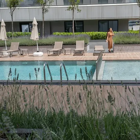 Near Airport Metro 1-bdr Wi-fipoolgym Κωνσταντινούπολη